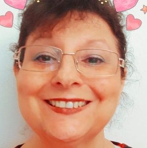 Meet your Posher, Shelley